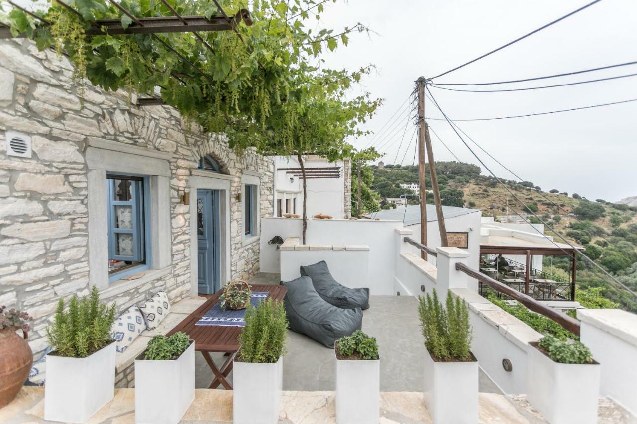 Traditional Inn Pirethron Apérathos Exterior photo
